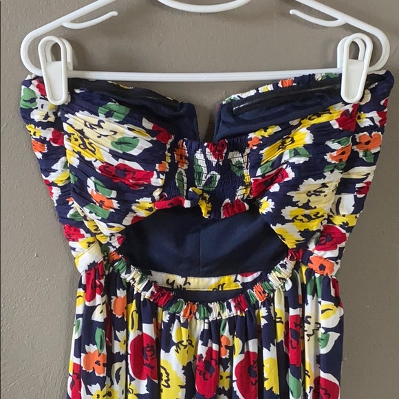 Urban Outfitters flower minidress - Picture 4 of 4